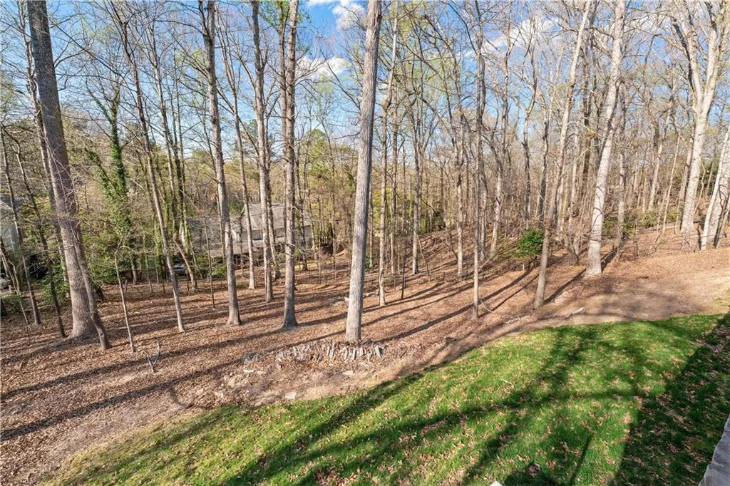 8069 Kenstone Court, Sandy Springs, Georgia 30350, 6 Bedrooms Bedrooms, ,6 BathroomsBathrooms,Residential,For Sale,8069 Kenstone Court,7546659