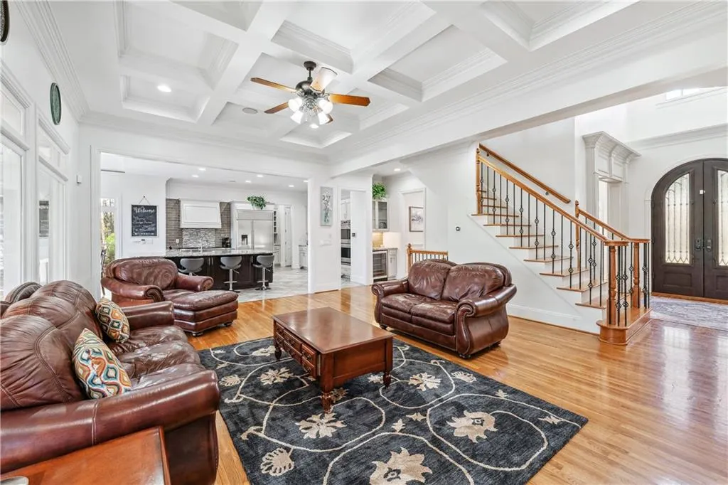 8069 Kenstone Court, Sandy Springs, Georgia 30350, 6 Bedrooms Bedrooms, ,6 BathroomsBathrooms,Residential,For Sale,8069 Kenstone Court,7546659