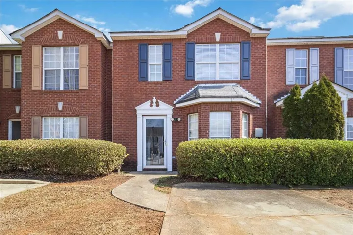 5559 Strathmoor Manor Circle, Lithonia, Georgia 30058