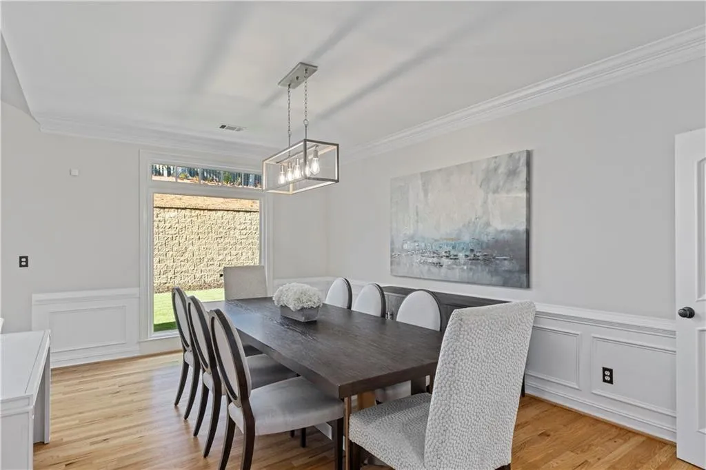 5800 De Claire Court, Atlanta, Georgia 30328, 6 Bedrooms Bedrooms, ,4 BathroomsBathrooms,Residential,For Sale,5800 De Claire Court,7671125