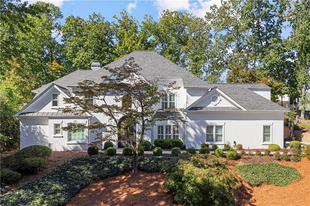 5800 De Claire Court, Atlanta, Georgia 30328, 6 Bedrooms Bedrooms, ,4 BathroomsBathrooms,Residential,For Sale,5800 De Claire Court,7671125 5800 De Claire Court, Atlanta, Georgia 30328, 6 Bedrooms Bedrooms, ,4 BathroomsBathrooms,Residential,For Sale,5800 De Claire Court,7671125