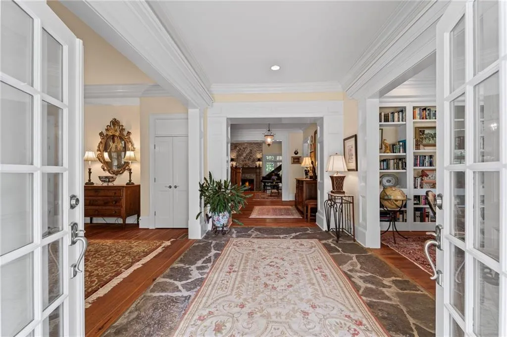 585 Old Cobblestone Drive, Atlanta, Georgia 30350, 6 Bedrooms Bedrooms, ,6 BathroomsBathrooms,Residential,For Sale,585 Old Cobblestone Drive,7639548