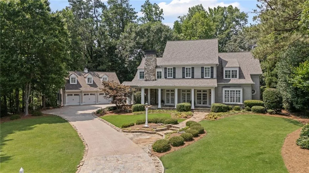 585 Old Cobblestone Drive, Atlanta, Georgia 30350, 6 Bedrooms Bedrooms, ,6 BathroomsBathrooms,Residential,For Sale,585 Old Cobblestone Drive,7639548