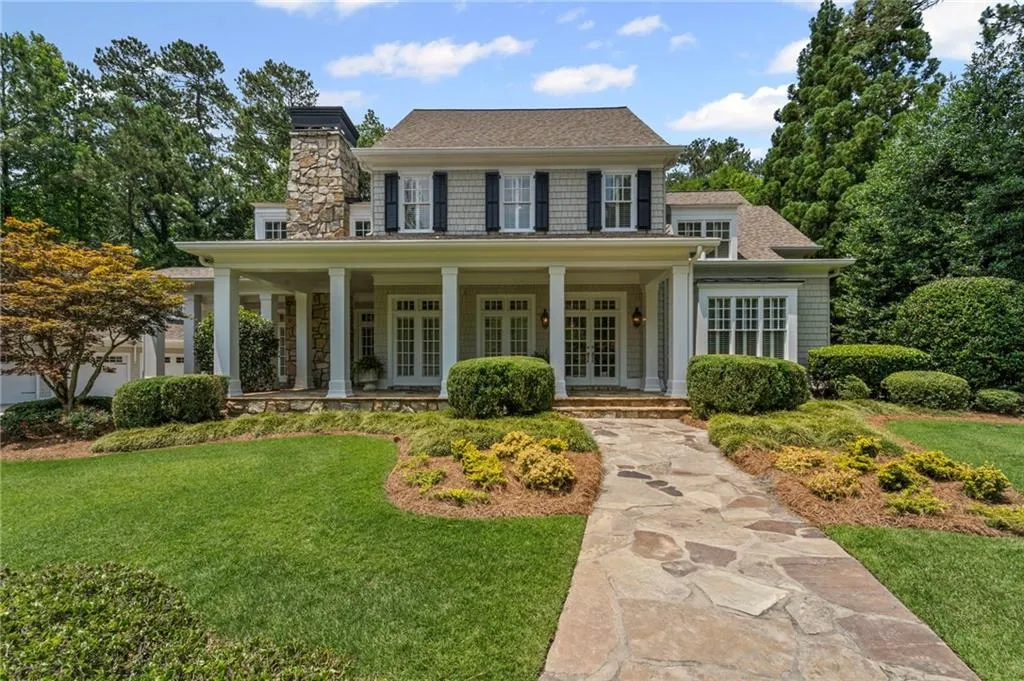 585 Old Cobblestone Drive, Atlanta, Georgia 30350, 6 Bedrooms Bedrooms, ,6 BathroomsBathrooms,Residential,For Sale,585 Old Cobblestone Drive,7639548
