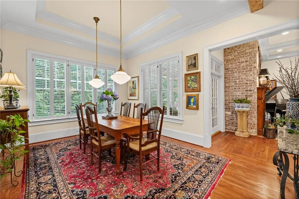 585 Old Cobblestone Drive, Atlanta, Georgia 30350, 6 Bedrooms Bedrooms, ,6 BathroomsBathrooms,Residential,For Sale,585 Old Cobblestone Drive,7639548