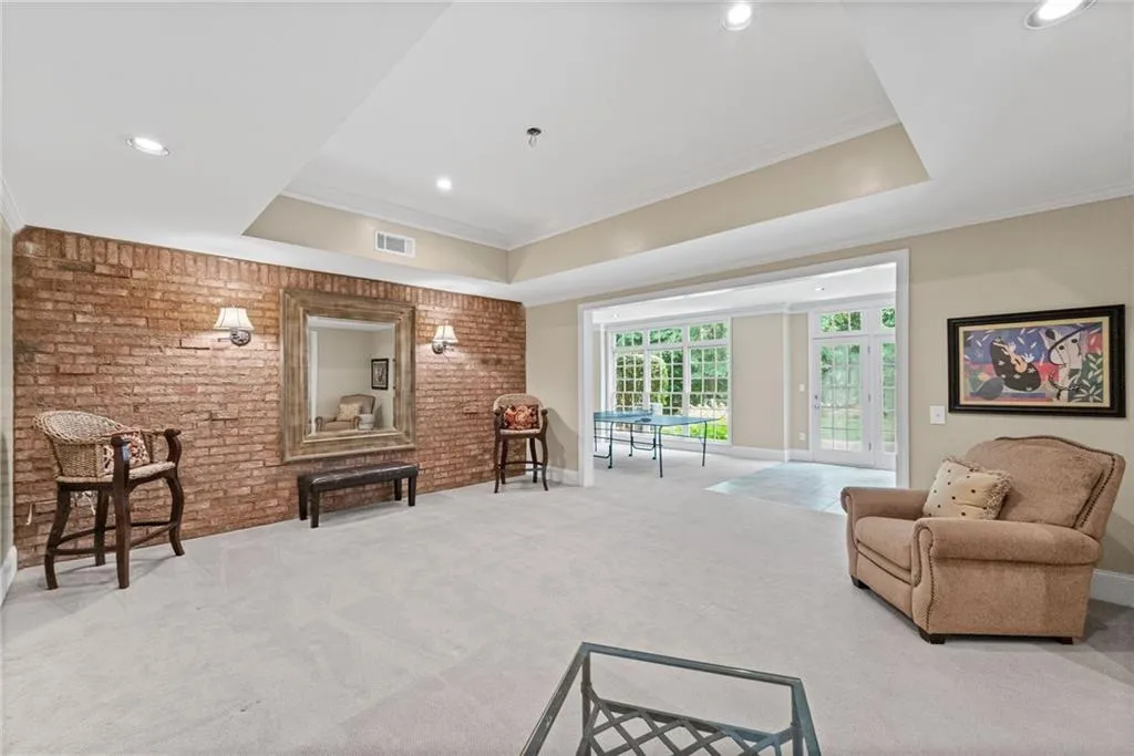 585 Old Cobblestone Drive, Atlanta, Georgia 30350, 6 Bedrooms Bedrooms, ,6 BathroomsBathrooms,Residential,For Sale,585 Old Cobblestone Drive,7639548