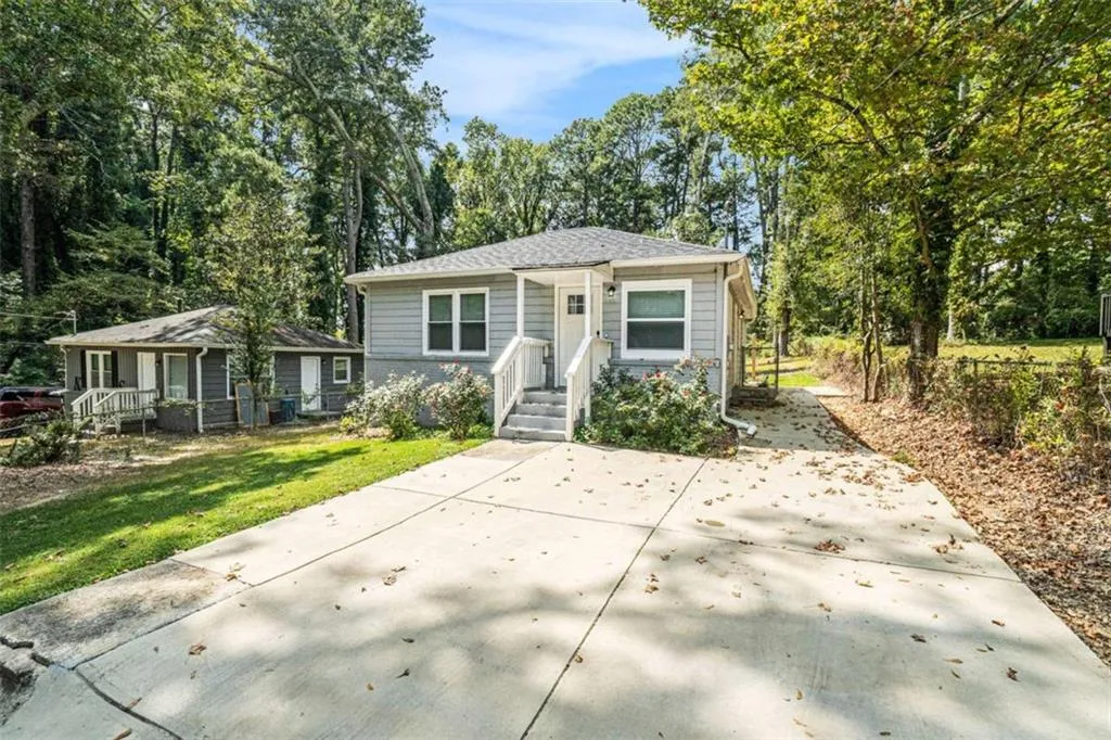 462 Center Hill Avenue, Atlanta, Georgia 30318, 2 Bedrooms Bedrooms, ,1 BathroomBathrooms,Residential,Sold,462 Center Hill Avenue,7658250