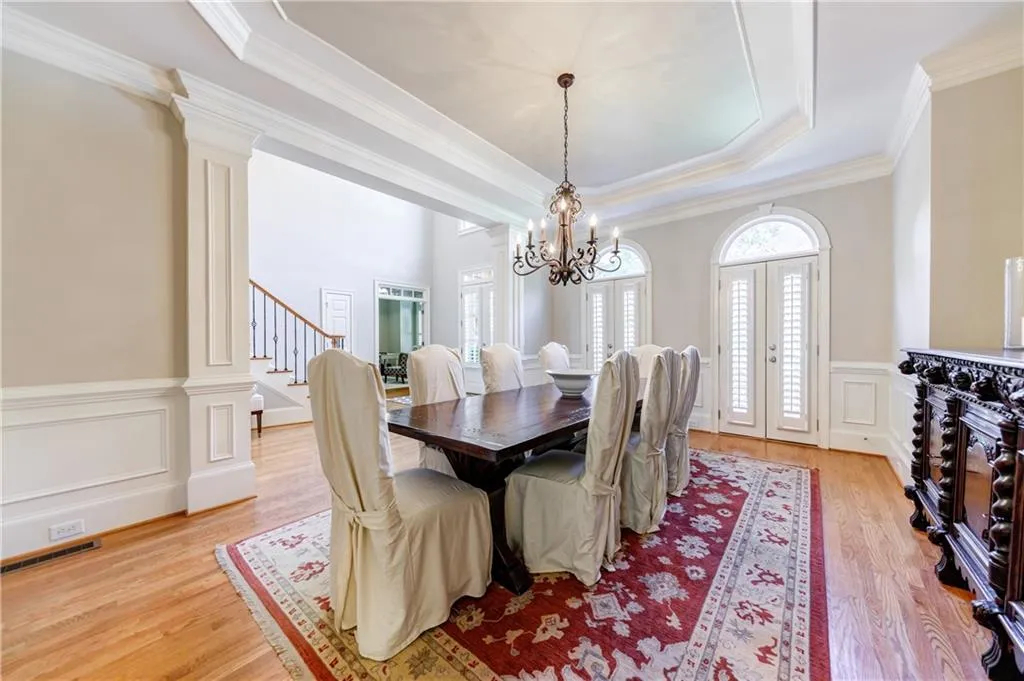 720 Latour Drive, Sandy Springs, Georgia 30350, 6 Bedrooms Bedrooms, ,5 BathroomsBathrooms,Residential,Sold,720 Latour Drive,6900348