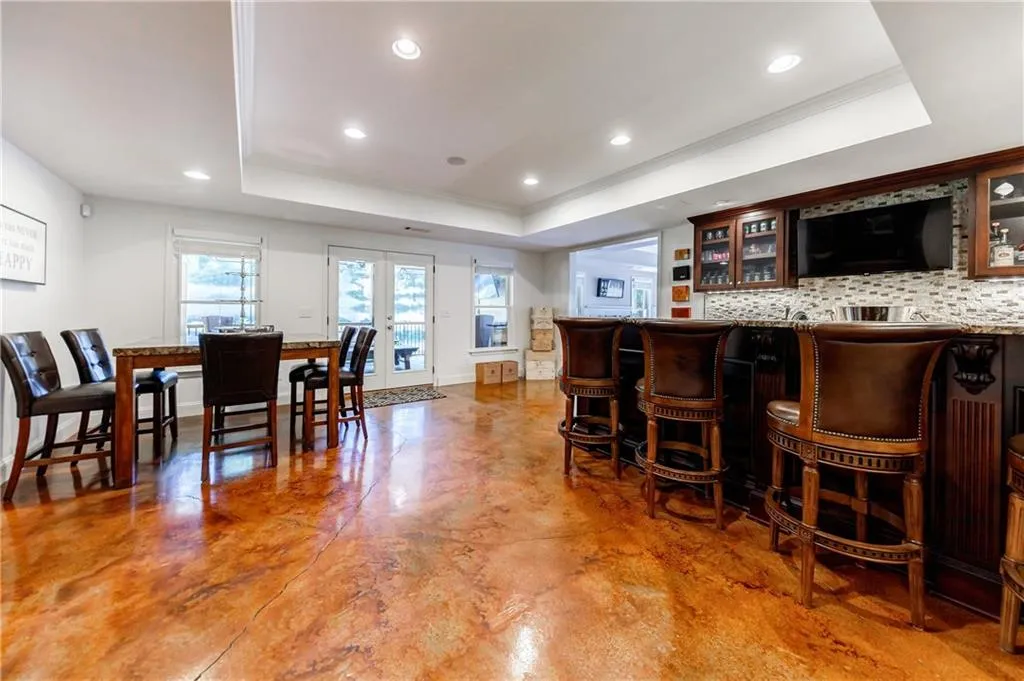 720 Latour Drive, Sandy Springs, Georgia 30350, 6 Bedrooms Bedrooms, ,5 BathroomsBathrooms,Residential,Sold,720 Latour Drive,6900348
