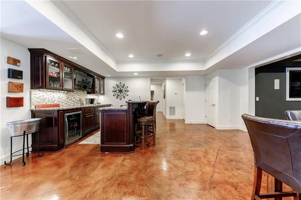 720 Latour Drive, Sandy Springs, Georgia 30350, 6 Bedrooms Bedrooms, ,5 BathroomsBathrooms,Residential,Sold,720 Latour Drive,6900348