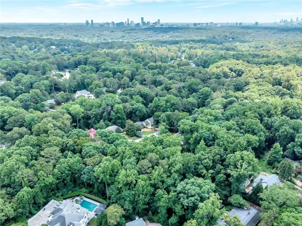 639 Mount Paran Road, Sandy Springs, Georgia 30327, 4 Bedrooms Bedrooms, ,4 BathroomsBathrooms,Residential,Sold,639 Mount Paran Road,7061905