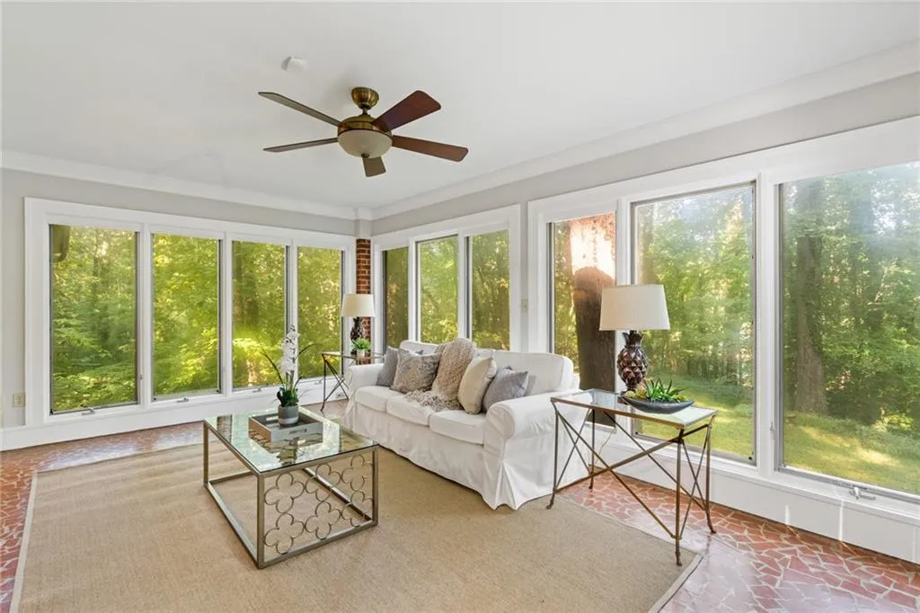 639 Mount Paran Road, Sandy Springs, Georgia 30327, 4 Bedrooms Bedrooms, ,4 BathroomsBathrooms,Residential,Sold,639 Mount Paran Road,7061905