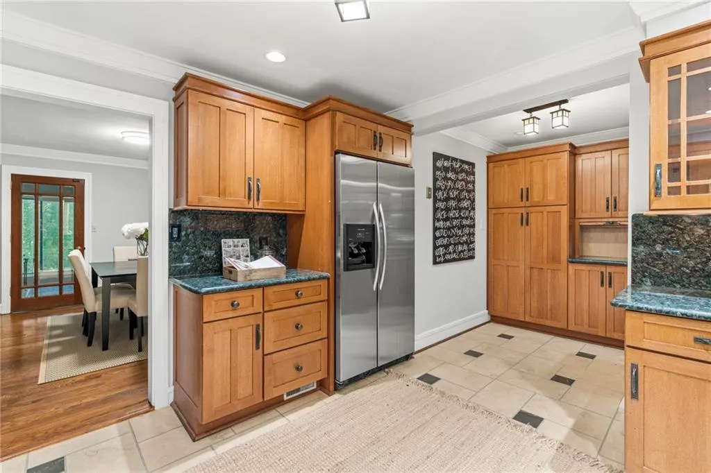 639 Mount Paran Road, Sandy Springs, Georgia 30327, 4 Bedrooms Bedrooms, ,4 BathroomsBathrooms,Residential,Sold,639 Mount Paran Road,7061905