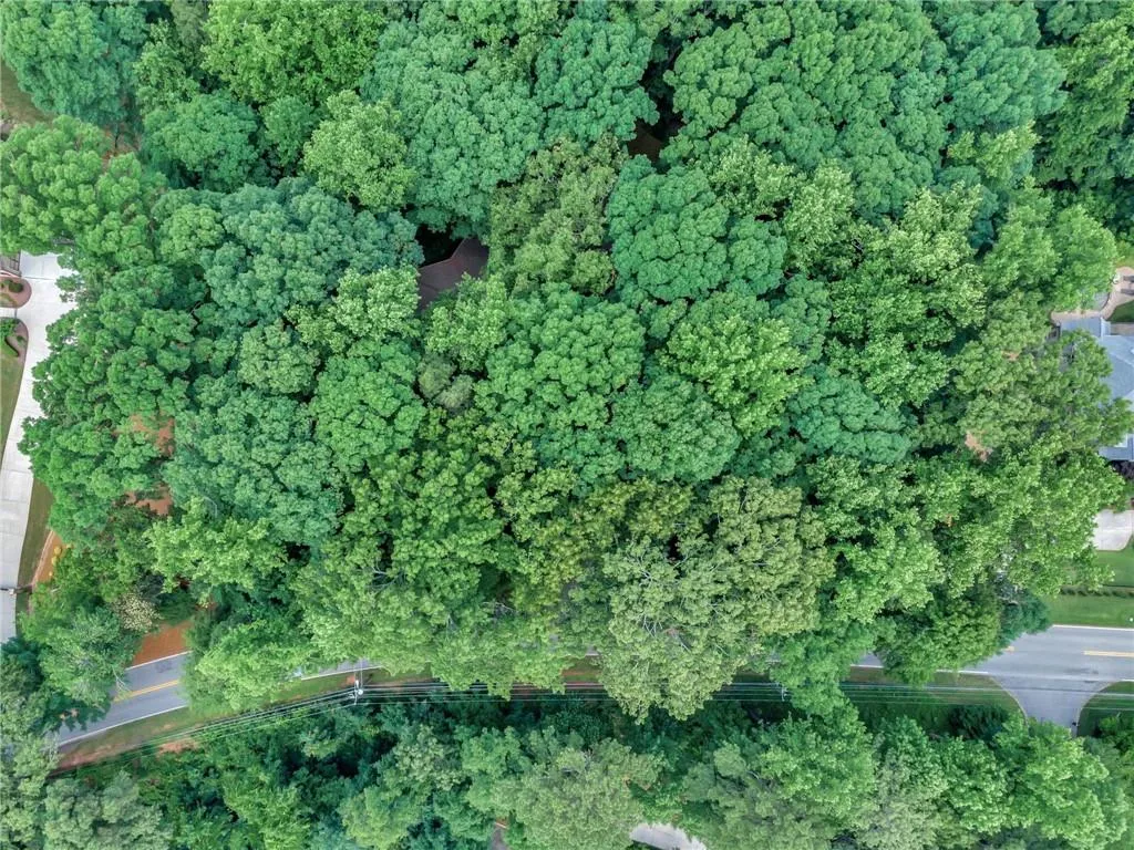 639 Mount Paran Road, Sandy Springs, Georgia 30327, 4 Bedrooms Bedrooms, ,4 BathroomsBathrooms,Residential,Sold,639 Mount Paran Road,7061905