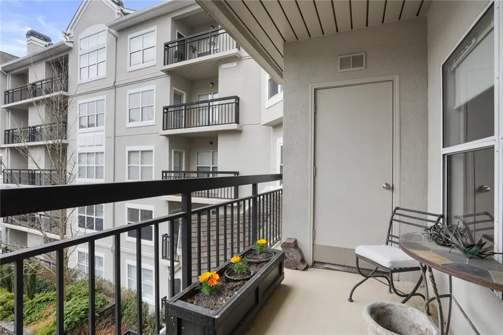 2310 River Green Drive Nw, Atlanta, Georgia 30327, 1 Bedroom Bedrooms, ,1 BathroomBathrooms,Residential,For Sale,2310 River Green Drive Nw,7625459