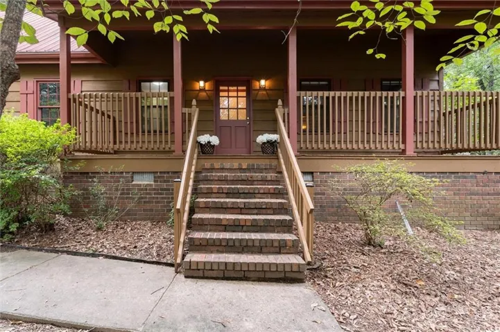 2932 Village Drive, Marietta, Georgia 30062