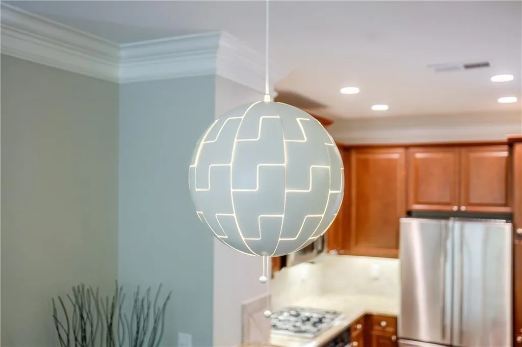 1148 Glenridge Place, Sandy Springs, Georgia 30342, 2 Bedrooms Bedrooms, ,1 BathroomBathrooms,Residential,Sold,1148 Glenridge Place,7202183