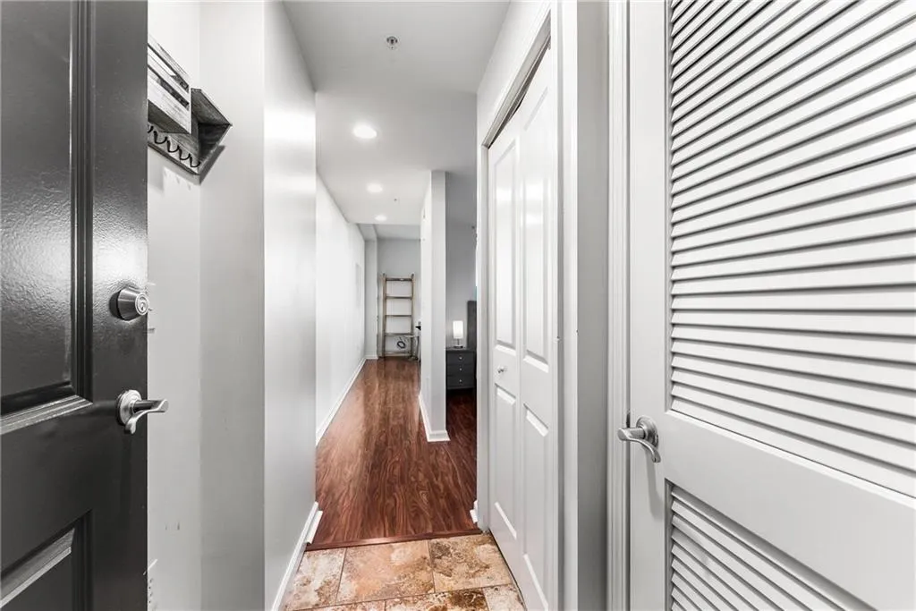 3040 Peachtree Rd Unit 1205, Atlanta, Georgia 30305, 1 Bedroom Bedrooms, 0 ,1 BathroomBathrooms,Residential,For Sale,3040 Peachtree Rd Unit 1205,7747166