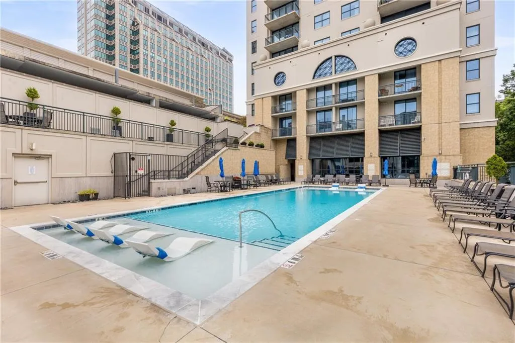 3040 Peachtree Rd Unit 1205, Atlanta, Georgia 30305, 1 Bedroom Bedrooms, 0 ,1 BathroomBathrooms,Residential,For Sale,3040 Peachtree Rd Unit 1205,7747166
