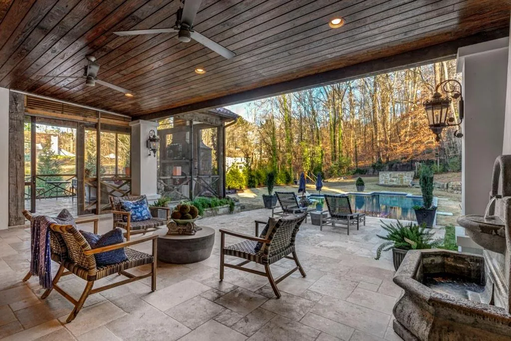 4985 Rebel Trail, Atlanta, Georgia 30327, 4 Bedrooms Bedrooms, ,4 BathroomsBathrooms,Residential,Sold,4985 Rebel Trail,6664420