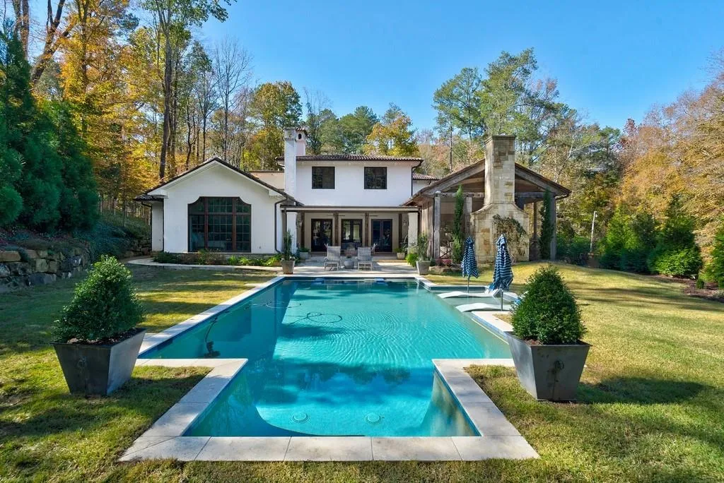 4985 Rebel Trail, Atlanta, Georgia 30327, 4 Bedrooms Bedrooms, ,4 BathroomsBathrooms,Residential,Sold,4985 Rebel Trail,6664420