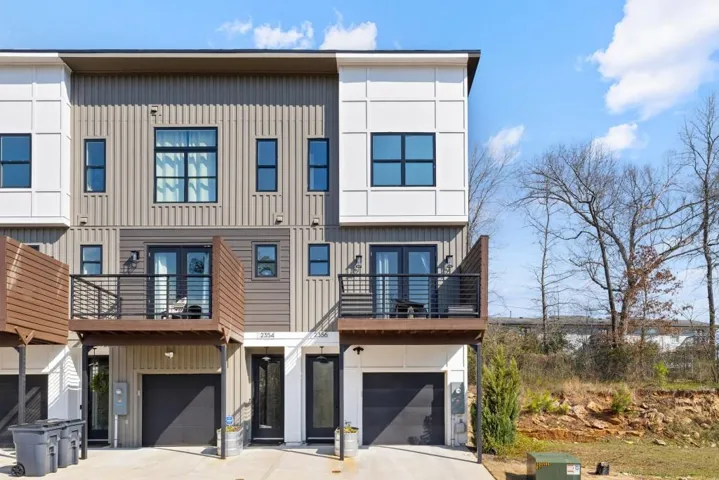 2356 Mason Drive Unit B-7, Atlanta, Georgia 30316