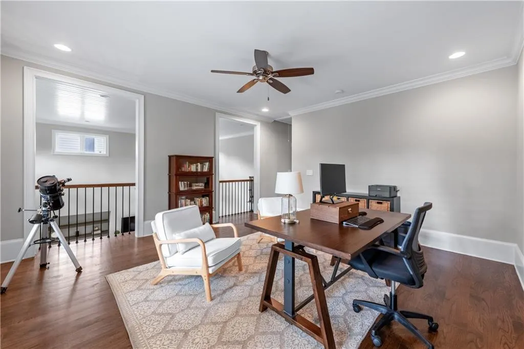 23 Long Island Place, Sandy Springs, Georgia 30328, 5 Bedrooms Bedrooms, ,4 BathroomsBathrooms,Residential,Sold,23 Long Island Place,7569970