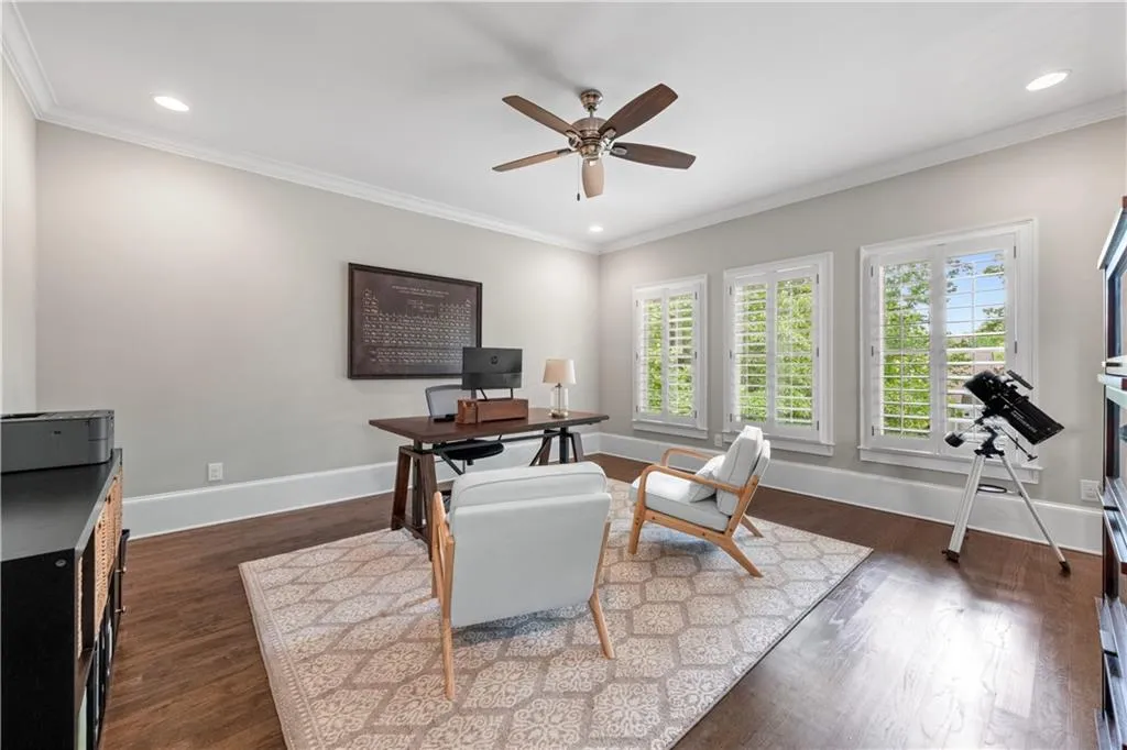23 Long Island Place, Sandy Springs, Georgia 30328, 5 Bedrooms Bedrooms, ,4 BathroomsBathrooms,Residential,Sold,23 Long Island Place,7569970