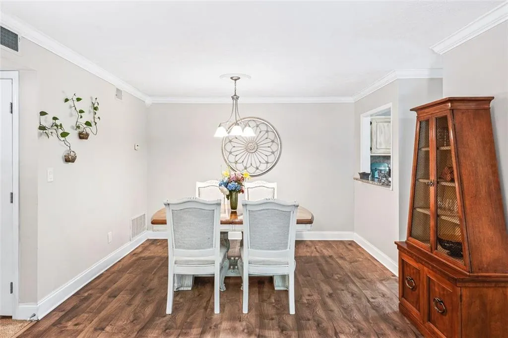 1207 Woodcliff Drive, Atlanta, Georgia 30350, 2 Bedrooms Bedrooms, ,2 BathroomsBathrooms,Residential,Sold,1207 Woodcliff Drive,6857879