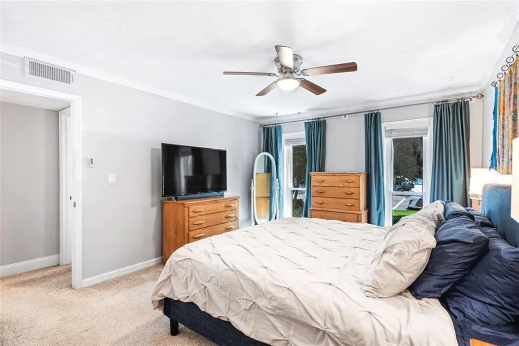 1207 Woodcliff Drive, Atlanta, Georgia 30350, 2 Bedrooms Bedrooms, ,2 BathroomsBathrooms,Residential,Sold,1207 Woodcliff Drive,6857879