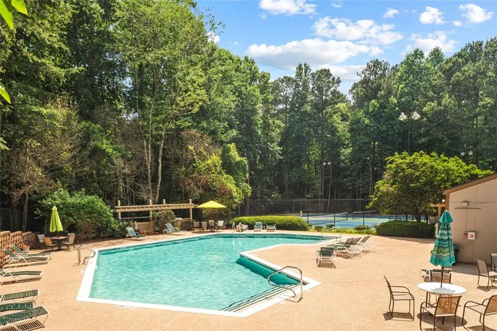 1207 Woodcliff Drive, Atlanta, Georgia 30350, 2 Bedrooms Bedrooms, ,2 BathroomsBathrooms,Residential,Sold,1207 Woodcliff Drive,6857879