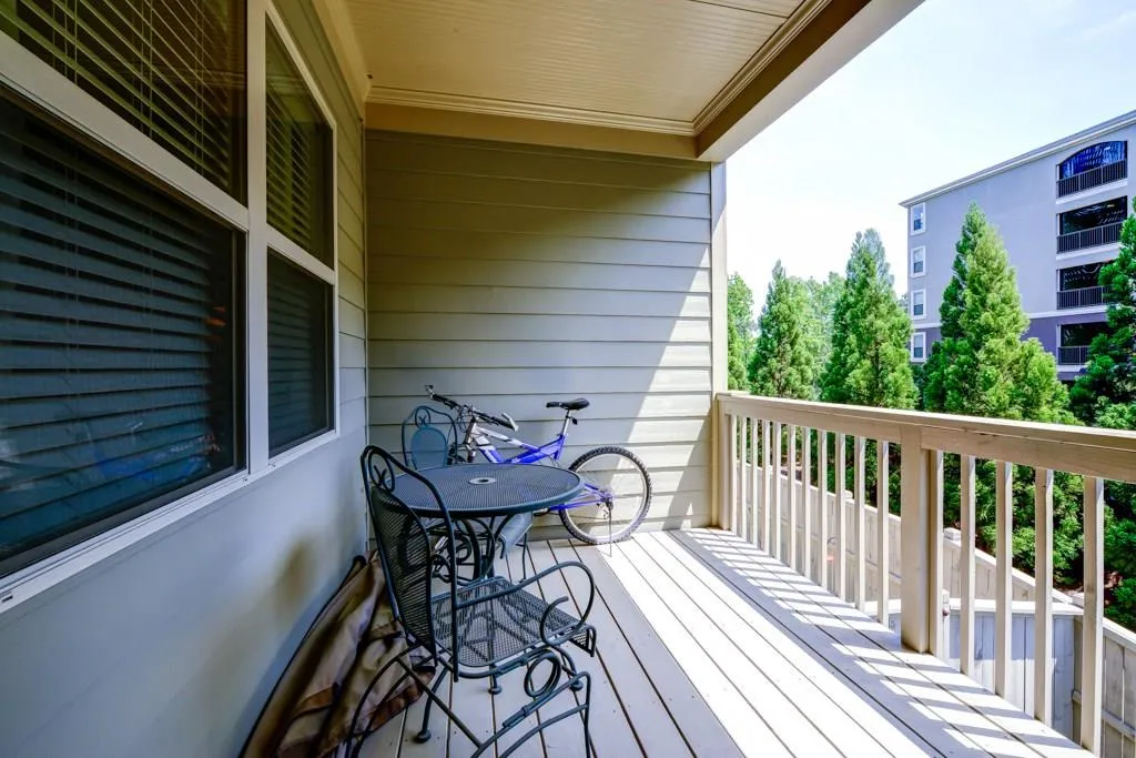 5581 High Point Road Ne, Atlanta, Georgia 30342, 3 Bedrooms Bedrooms, ,3 BathroomsBathrooms,Residential,Sold,5581 High Point Road Ne,5681645