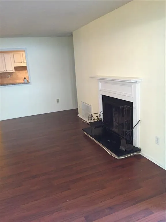 1405 Vicksburg Place Unit 1405, Sandy Springs, Georgia 30350, 2 Bedrooms Bedrooms, ,2 BathroomsBathrooms,Residential,Sold,1405 Vicksburg Place Unit 1405,5714842