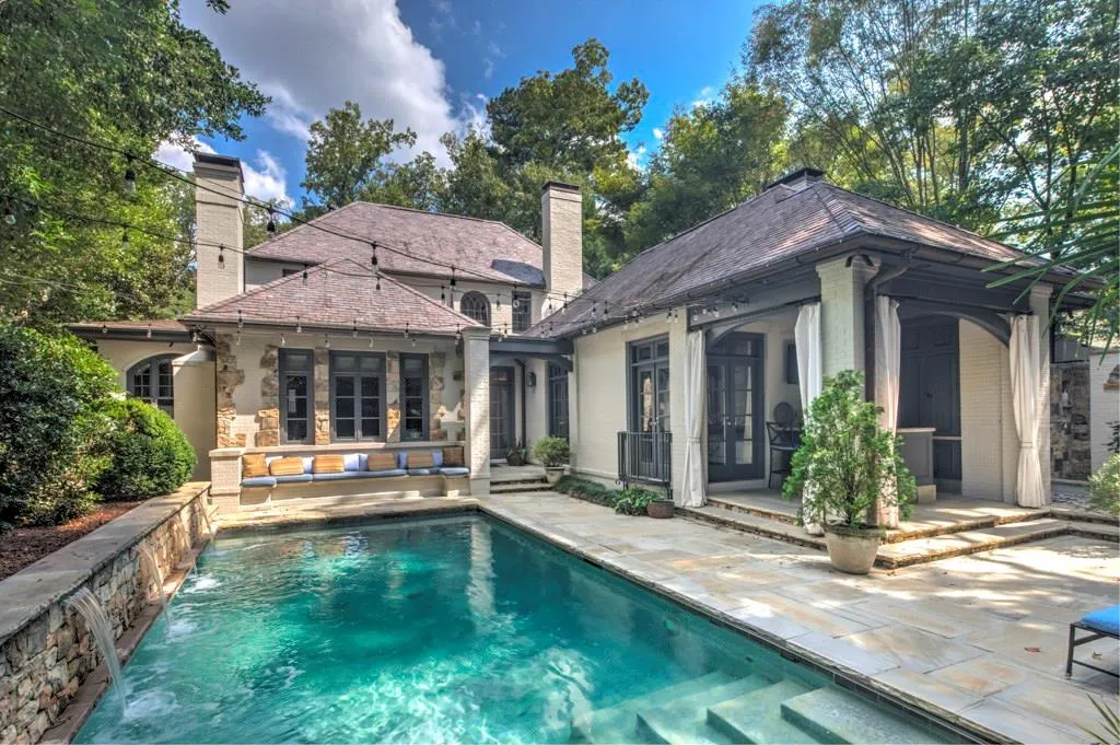 2522 Habersham Road Nw, Atlanta, Georgia 30305, 5 Bedrooms Bedrooms, ,5 BathroomsBathrooms,Residential,Sold,2522 Habersham Road Nw,5753040