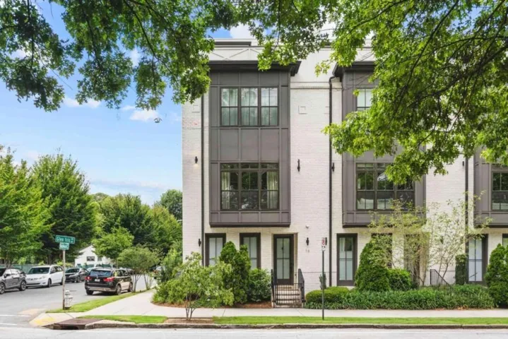574 Boulevard Place Ne Unit 16, Atlanta, Georgia 30308