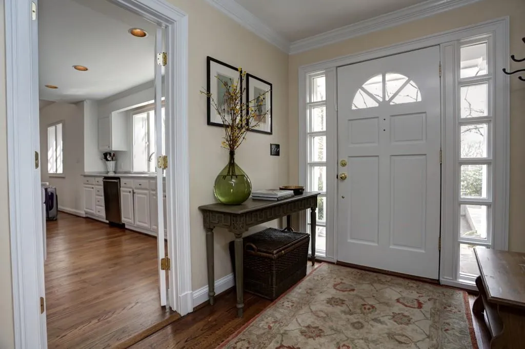 1812 Colland Drive Nw, Atlanta, Georgia 30318, 4 Bedrooms Bedrooms, ,3 BathroomsBathrooms,Residential,Sold,1812 Colland Drive Nw,5658087