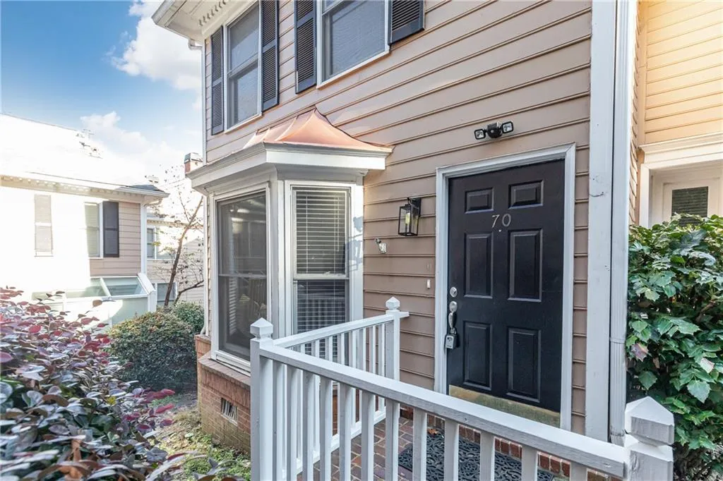 7500 Roswell Road Unit 70, Sandy Springs, Georgia 30350, 2 Bedrooms Bedrooms, ,2 BathroomsBathrooms,Residential,Sold,7500 Roswell Road Unit 70,6974522
