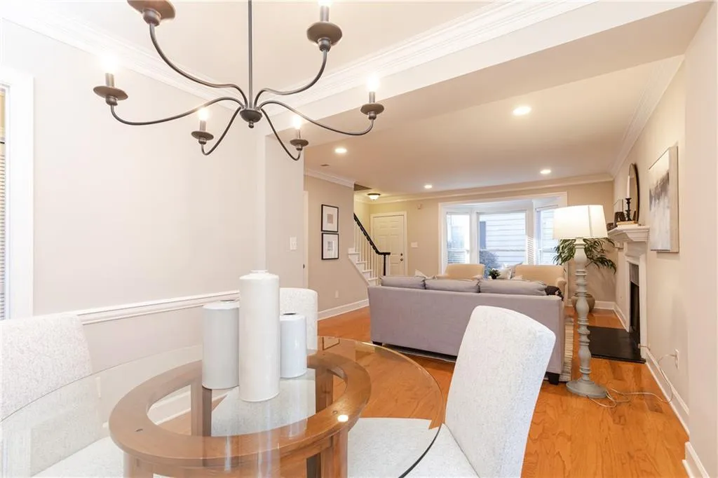 7500 Roswell Road Unit 70, Sandy Springs, Georgia 30350, 2 Bedrooms Bedrooms, ,2 BathroomsBathrooms,Residential,Sold,7500 Roswell Road Unit 70,6974522