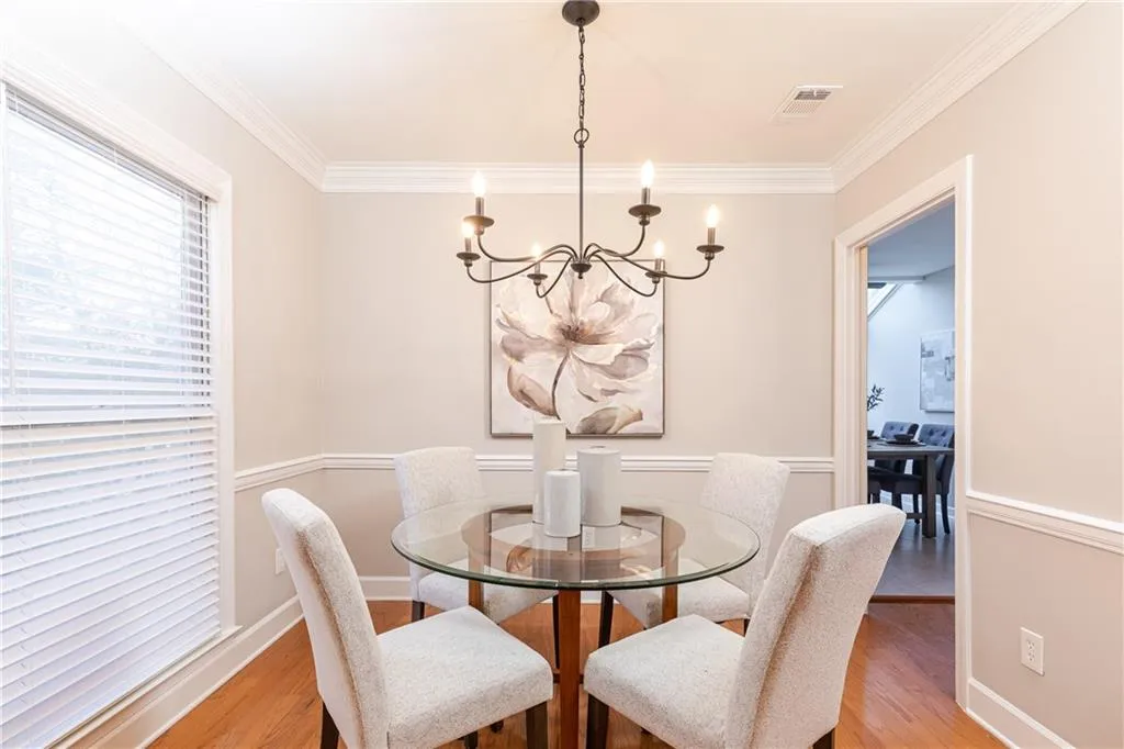 7500 Roswell Road Unit 70, Sandy Springs, Georgia 30350, 2 Bedrooms Bedrooms, ,2 BathroomsBathrooms,Residential,Sold,7500 Roswell Road Unit 70,6974522