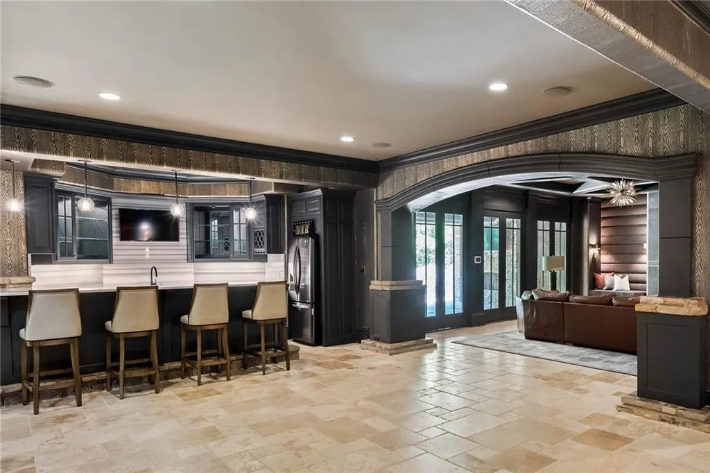 5790 Winterthur Lane Nw, Sandy Springs, Georgia 30328, 5 Bedrooms Bedrooms, ,5 BathroomsBathrooms,Residential,Sold,5790 Winterthur Lane Nw,7204815