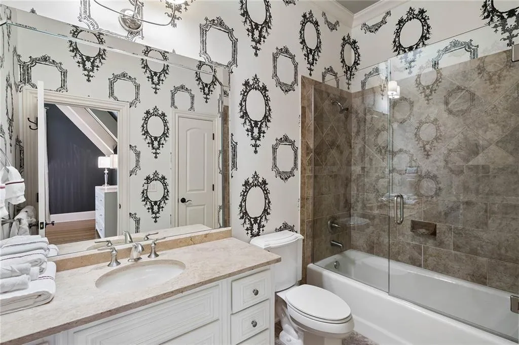 5790 Winterthur Lane Nw, Sandy Springs, Georgia 30328, 5 Bedrooms Bedrooms, ,5 BathroomsBathrooms,Residential,Sold,5790 Winterthur Lane Nw,7204815