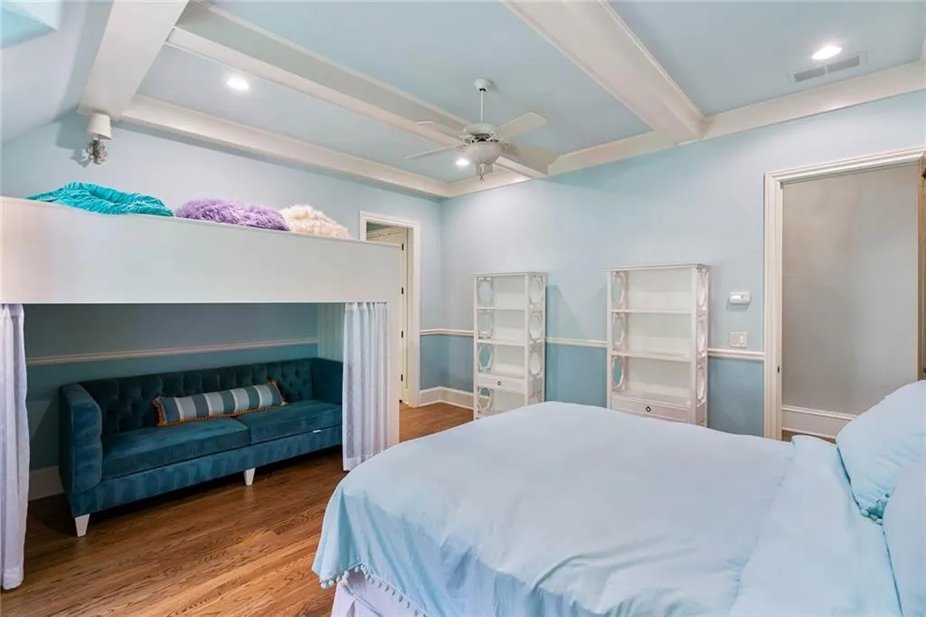 5790 Winterthur Lane Nw, Sandy Springs, Georgia 30328, 5 Bedrooms Bedrooms, ,5 BathroomsBathrooms,Residential,Sold,5790 Winterthur Lane Nw,7204815