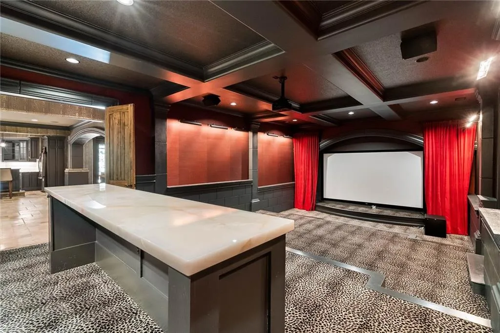 5790 Winterthur Lane Nw, Sandy Springs, Georgia 30328, 5 Bedrooms Bedrooms, ,5 BathroomsBathrooms,Residential,Sold,5790 Winterthur Lane Nw,7204815