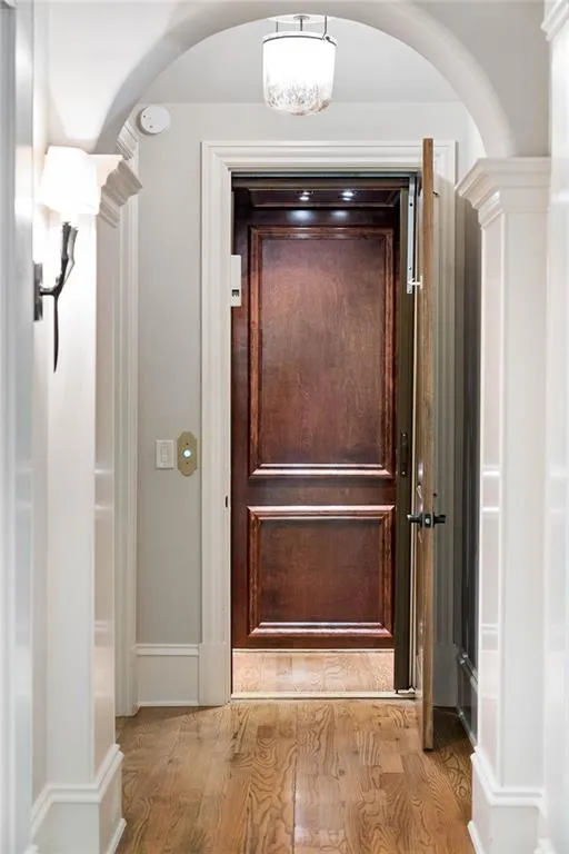 5790 Winterthur Lane Nw, Sandy Springs, Georgia 30328, 5 Bedrooms Bedrooms, ,5 BathroomsBathrooms,Residential,Sold,5790 Winterthur Lane Nw,7204815