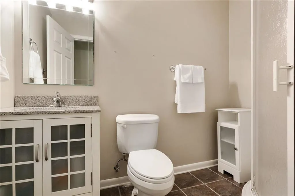 41 Basswood Circle, Sandy Springs, Georgia 30328, 4 Bedrooms Bedrooms, ,3 BathroomsBathrooms,Residential,Sold,41 Basswood Circle,5847281