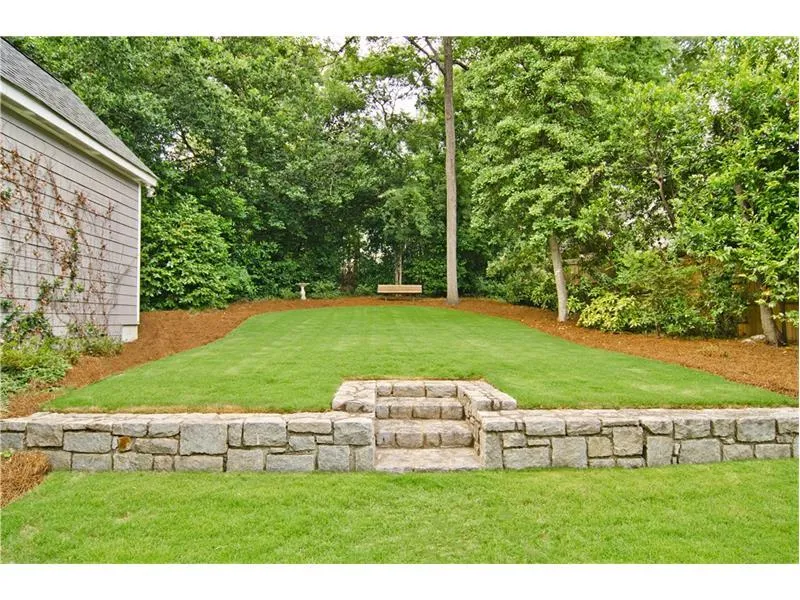 240 Springdale Drive Ne, Atlanta, Georgia 30305, 4 Bedrooms Bedrooms, ,2 BathroomsBathrooms,Residential,Sold,240 Springdale Drive Ne,5906788