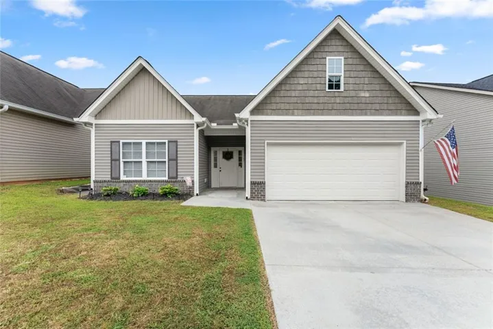 177 Highland Pointe Drive, Alto, Georgia 30510