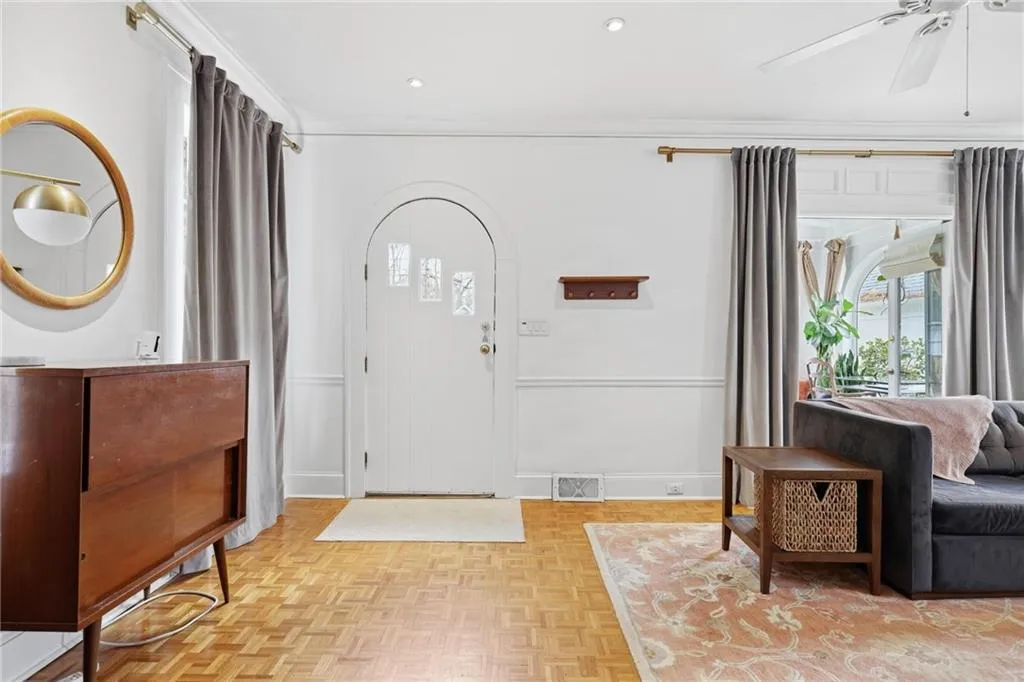 110 Peachtree Hills Avenue Ne, Atlanta, Georgia 30305, 2 Bedrooms Bedrooms, 0 ,1 BathroomBathrooms,Residential,Sold,110 Peachtree Hills Avenue Ne,7710167