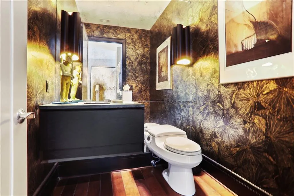 1065 Peachtree Street Ne Unit 3005, Atlanta, Georgia 30309, 2 Bedrooms Bedrooms, ,2 BathroomsBathrooms,Residential,For Sale,1065 Peachtree Street Ne Unit 3005,7530307