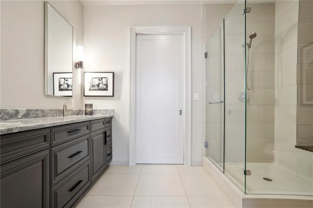 1065 Peachtree Street Ne Unit 3005, Atlanta, Georgia 30309, 2 Bedrooms Bedrooms, ,2 BathroomsBathrooms,Residential,For Sale,1065 Peachtree Street Ne Unit 3005,7530307